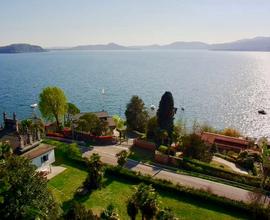 Villa di lusso fronte Lago