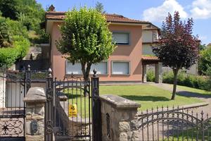 Luminosissimo appartamento in villa prestigiosa