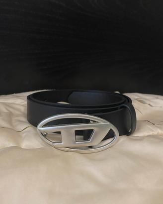 Cintura nera Diesel con fibbia opaca 105 cm