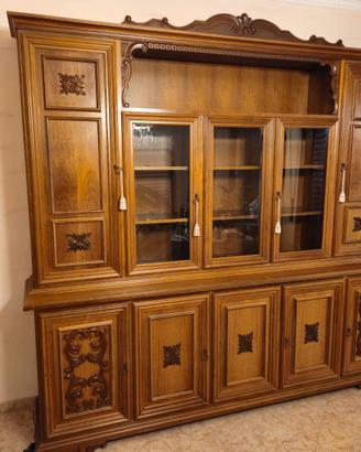 Credenza