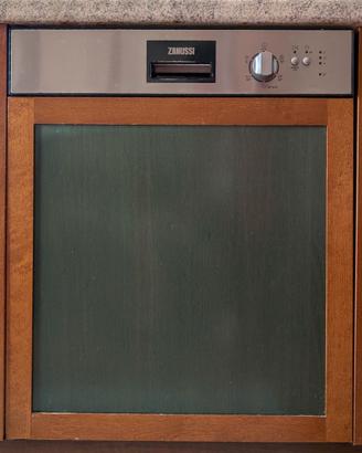 Lavastoviglie semi incasso Zanussi