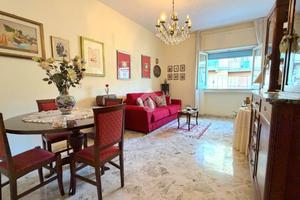 3 LOCALI A BARI