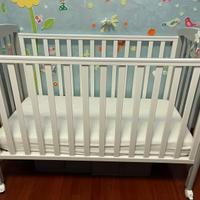 LETTINO IN LEGNO CON MATERASSO