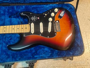 Fender Stratocaster merican professionale Classic 