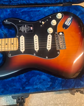 Fender Stratocaster merican professionale Classic 