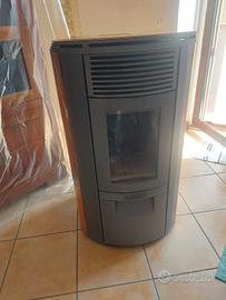 Stufa a Pellet ARCE JC PLUS in Ceramica 
