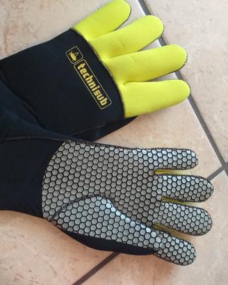 pinne,scarpette, guanti da sub