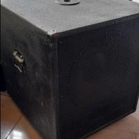 Subwoofer passivo
