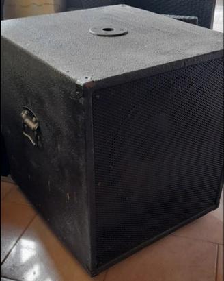 Subwoofer passivo