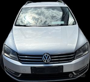 VW PASSAT COLORE GRIGIO