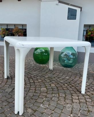 Tavolo Artemide Stadio 100 Vico Magistretti
