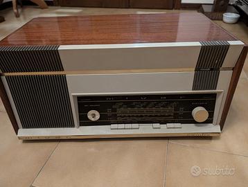 Radio Giradischi Mivar UCM 615 F vintage meccanica