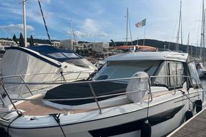 JEANNEAU MERRY FISHER 895 OFFSHORE + 2 x 200hp SUZ