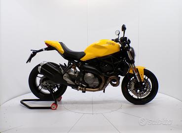 Ducati Monster 821