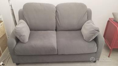 DIVANO VINLIDEN IKEA 2 POSTI COME NUOVO