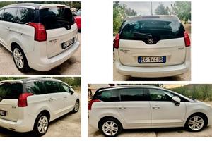 PEUGEOT 5008 1.6 HDi ALLURE 7 posti - unipro
