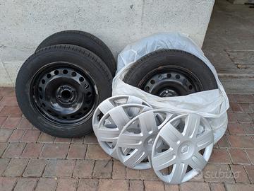 Cerchioni in ferro da 16" con copricerchi original