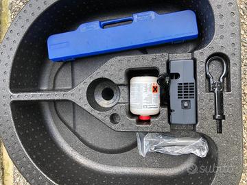 kit riparazione pneumatici auto Ford Focus