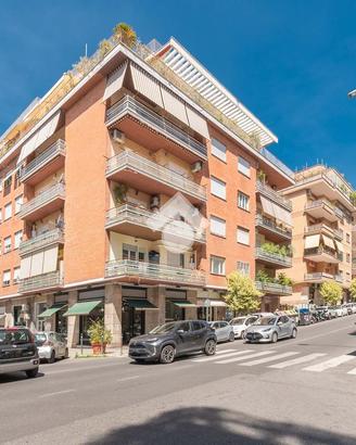 5 LOCALI A ROMA