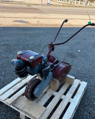 motocoltivatore Benassi con fresa da 33 cm