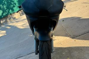 R6 99/2000 targata ma sistemata per la pista