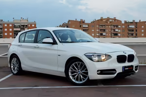 Bmw 120 120d xDrive 5p. Business Advantage