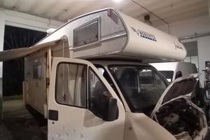 Mobilvetta nuvola cc 2.8 turbo idroguida 6 posti