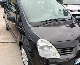 RENAULT Modus 1.2 16V Dynamique