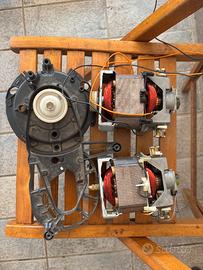 Due  Motori Bimby tm21