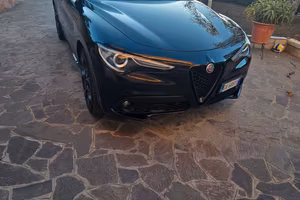 alfa-romeo Stelvio versione ESTREMA 