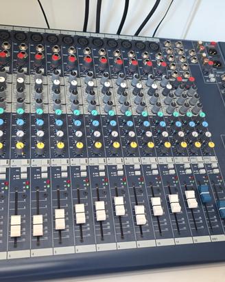 soundcraft spirit folio 8fx