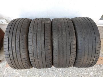 gomme  Michelin 225/45 r17