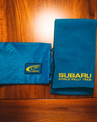 Sciarpa Subaru originale World Rally Team + Sacca 