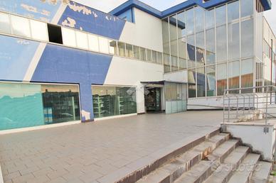 CAPANNONE A SAN GIOVANNI TEATINO