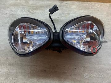 Faro Fanale Anteriore Speed triple Street Triple