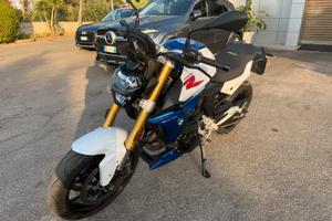 BMW F900R 2023