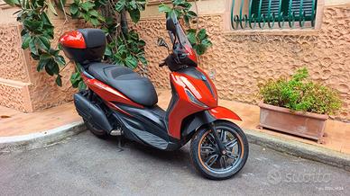 Piaggio Beverly 400 hpe