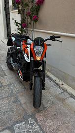 KTM DUKE 125 anno 2015
