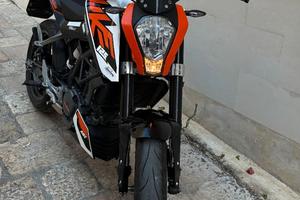 KTM DUKE 125 anno 2015