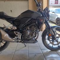 Honda CBR 300 - 2024