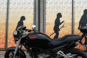 ducati monster 800 s2r