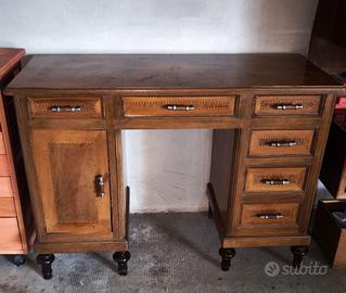 Scrivania Antica in Noce Intarsiata - Stile Classi