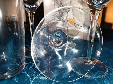 Servizio 4 calici cocktail e shaker Luigi Bormioli