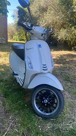 Vespa 50 sprint 2023
