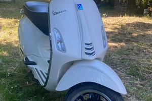 Vespa 50 sprint 2023