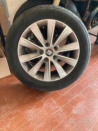 Cerchi in lega e gomme Seat 205/55-16, 5x112