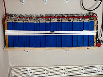 batteria accumulo Lifepo4 fotovoltaico 48v