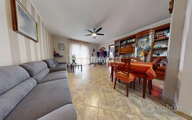 VOLPIANO AMPIO QUADRILOCALE DI 130MQ - BOX AUTO E