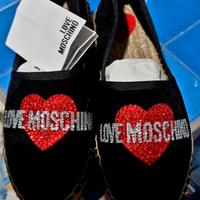 San Valentino Moschino Love 38 scarpe cuore brilla