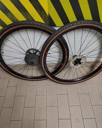 Ruote Gravel  fulcrum rapid red 900